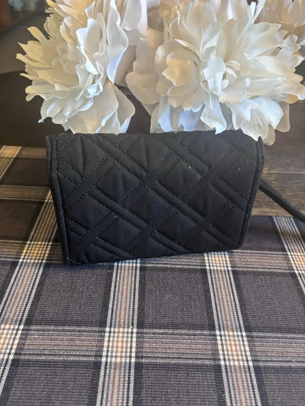 Vera Bradley Turnlock Wallet